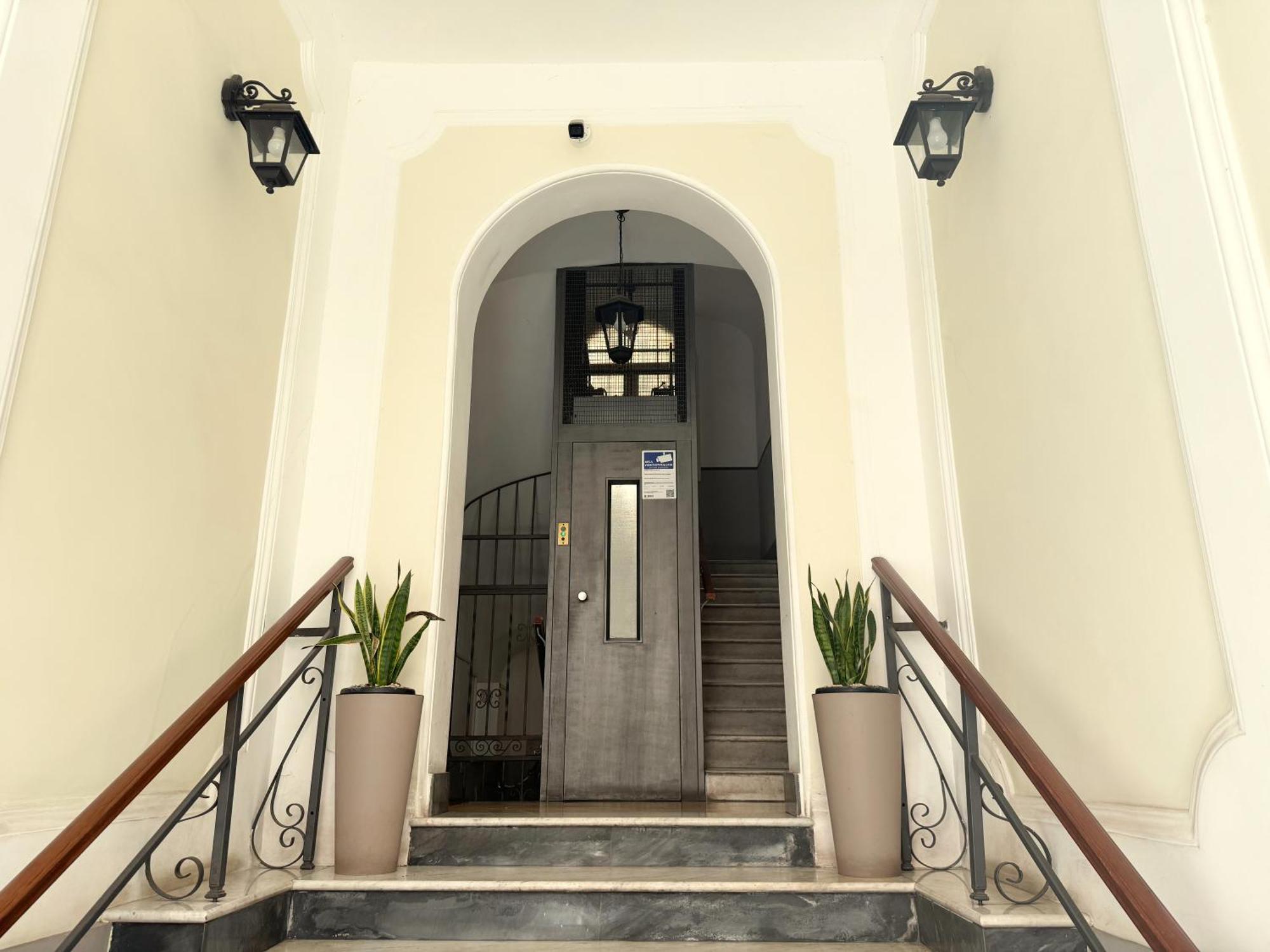 Апартаменти Anthony House, Anthony Floor 3, Castro Pretorio Рим Екстер'єр фото
